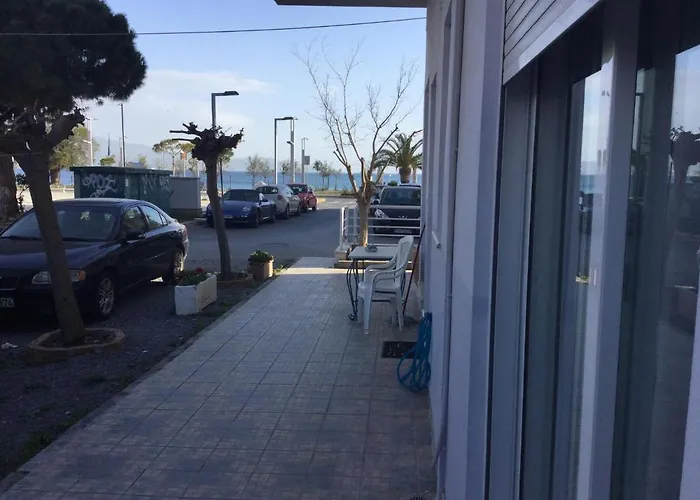 Seaside Studio 2