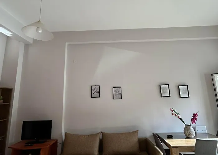 Seaside Studio 2